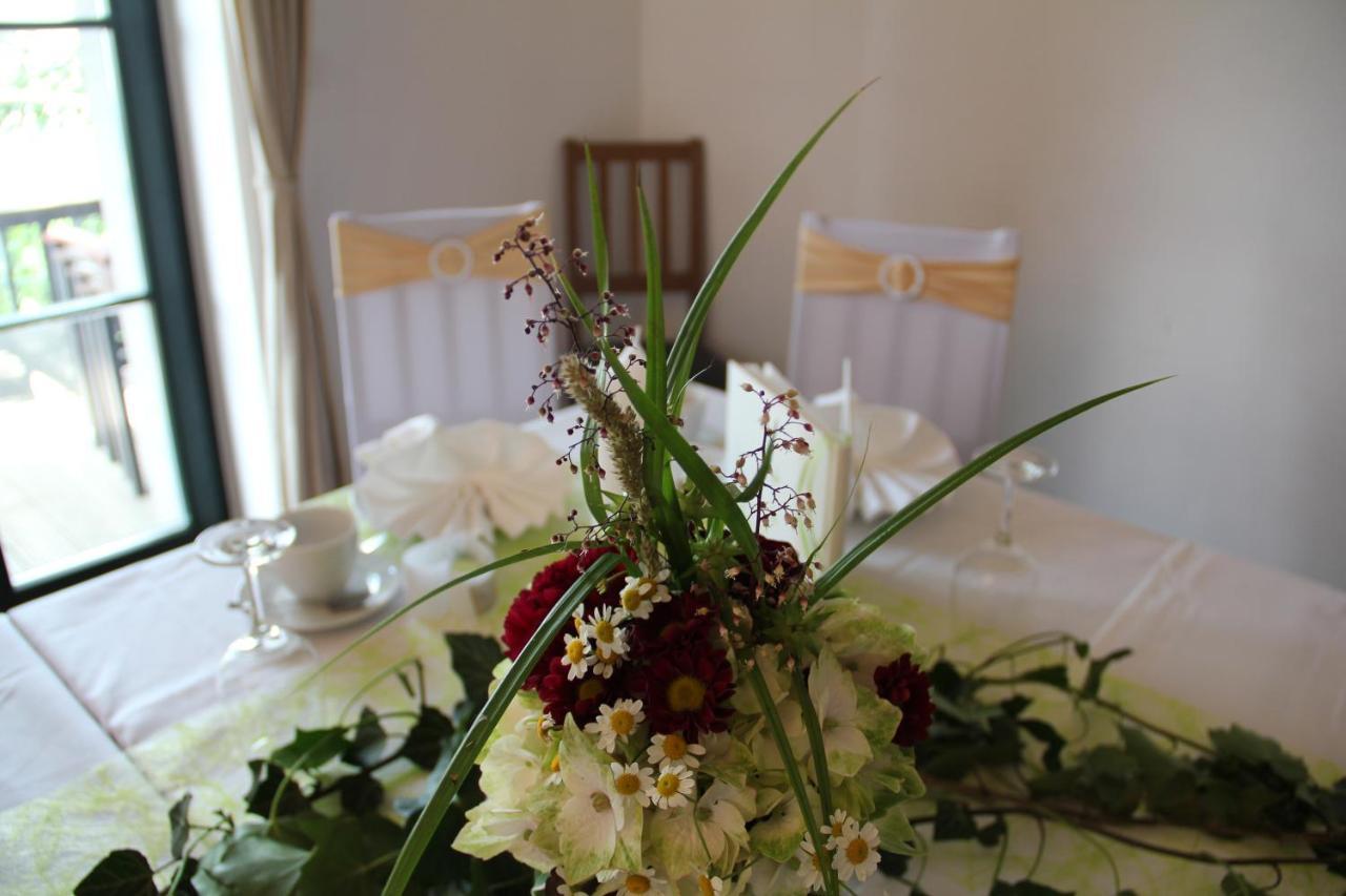 Berghaeusel Hotel โลเบา ภายนอก รูปภาพ